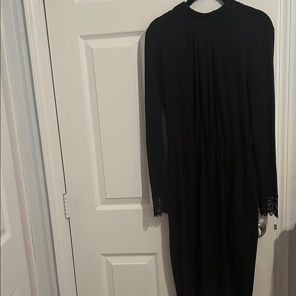 Chic Black Long Sleeve Dress with Lace Cuffs